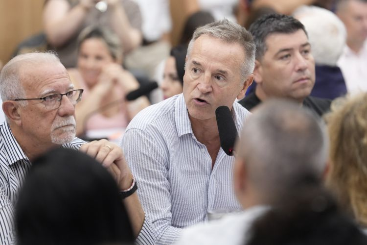 La CGT en Diputados: “esta ley no moderniza nada, es regresiva y deja afuera la justicia social”, mientras Rappi manda a su hombre a defenderla