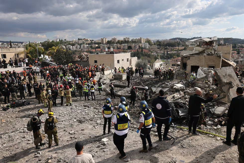 Seis muertos en Israel tras la represalia iraní: la guerra se expande mientras la ONU debate y las calles arden en Medio Oriente
