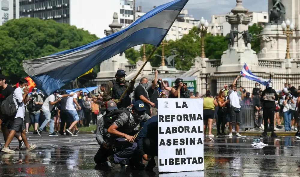 Del Congreso a la tribuna: castigar la protesta, disciplinar la calle