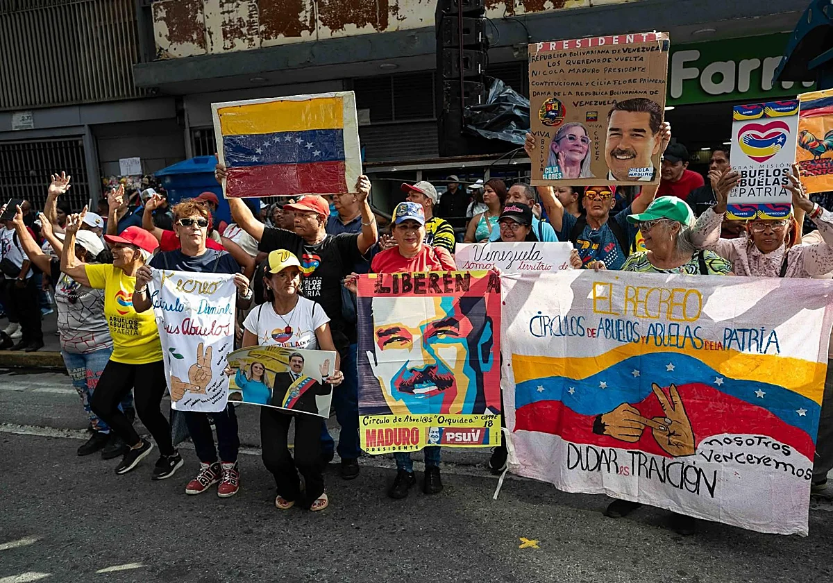 Caracas convoca una movilización por Maduro en medio de su juicio en EE.UU.