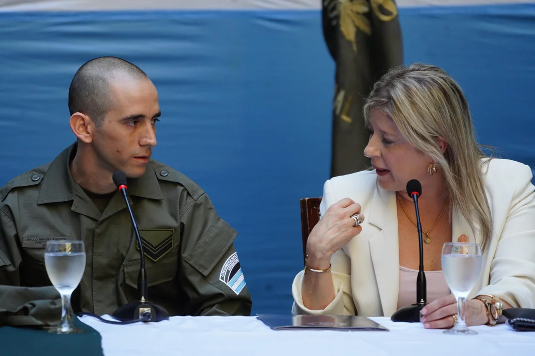 Milei recibe a Gallo un mes tarde, después de que Tapia hiciera el laburo y el gobierno la foto