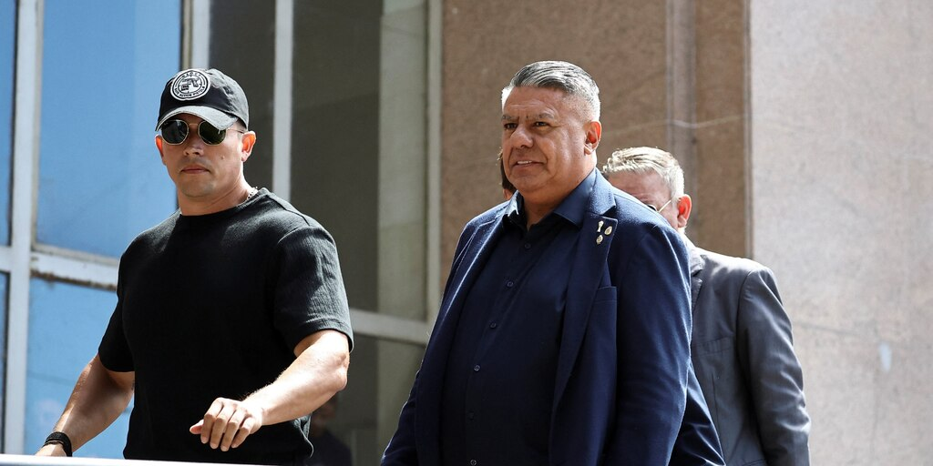 Chats explosivos: vinculan a Weretilneck con negocios qataríes y maniobras sobre la Justicia