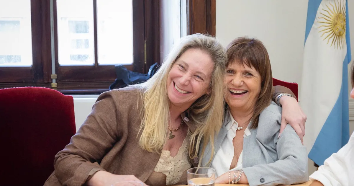 Interna libertaria en ebullición: Karina Milei empuja candidatos propios en Santa Fe y choca con Bullrich