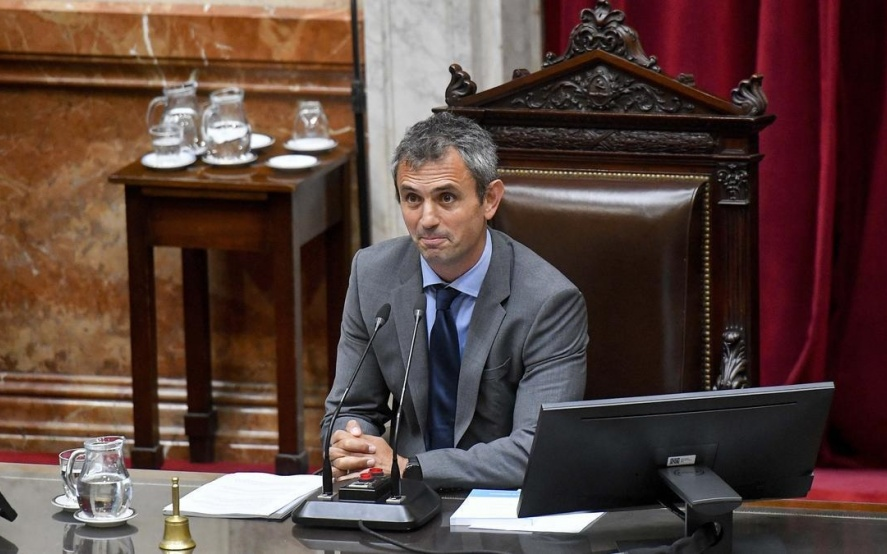 Milei quiere eliminar las PASO… pero Menem no tiene los votos