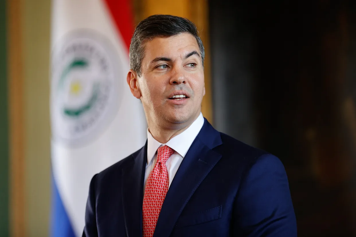 Paraguay busca salida al mar por Uruguay y se enfría el vínculo con Milei