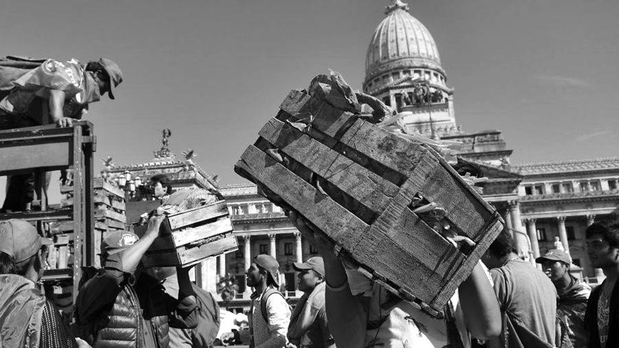 La crisis llegó al campo: 70% de pobreza entre familias campesinas