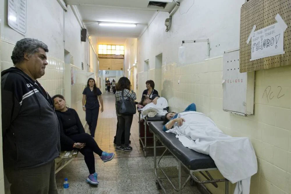 Hospitales desbordados: denuncian que la demanda en Provincia subió 23% por el ajuste de Milei