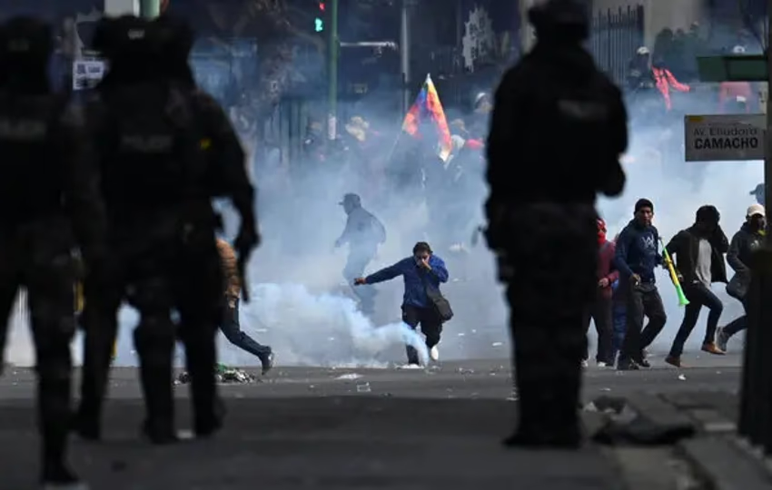 Bolivia en crisis: el presidente Paz advierte que hará respetar la Constitución mientras los bloqueos paralizan el país y el «Escudo de las Américas» respalda a su gobierno