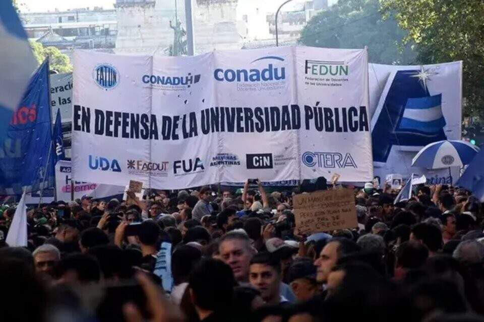 Universidades aceptan un aumento del 24%, pero mantienen la batalla judicial contra Milei