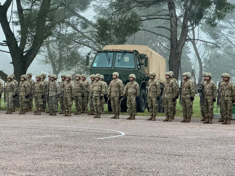 El Gobierno premia a los militares con un 25% de aumento: ahora los soldados también serán «profesionales» (como si antes no lo fueran)