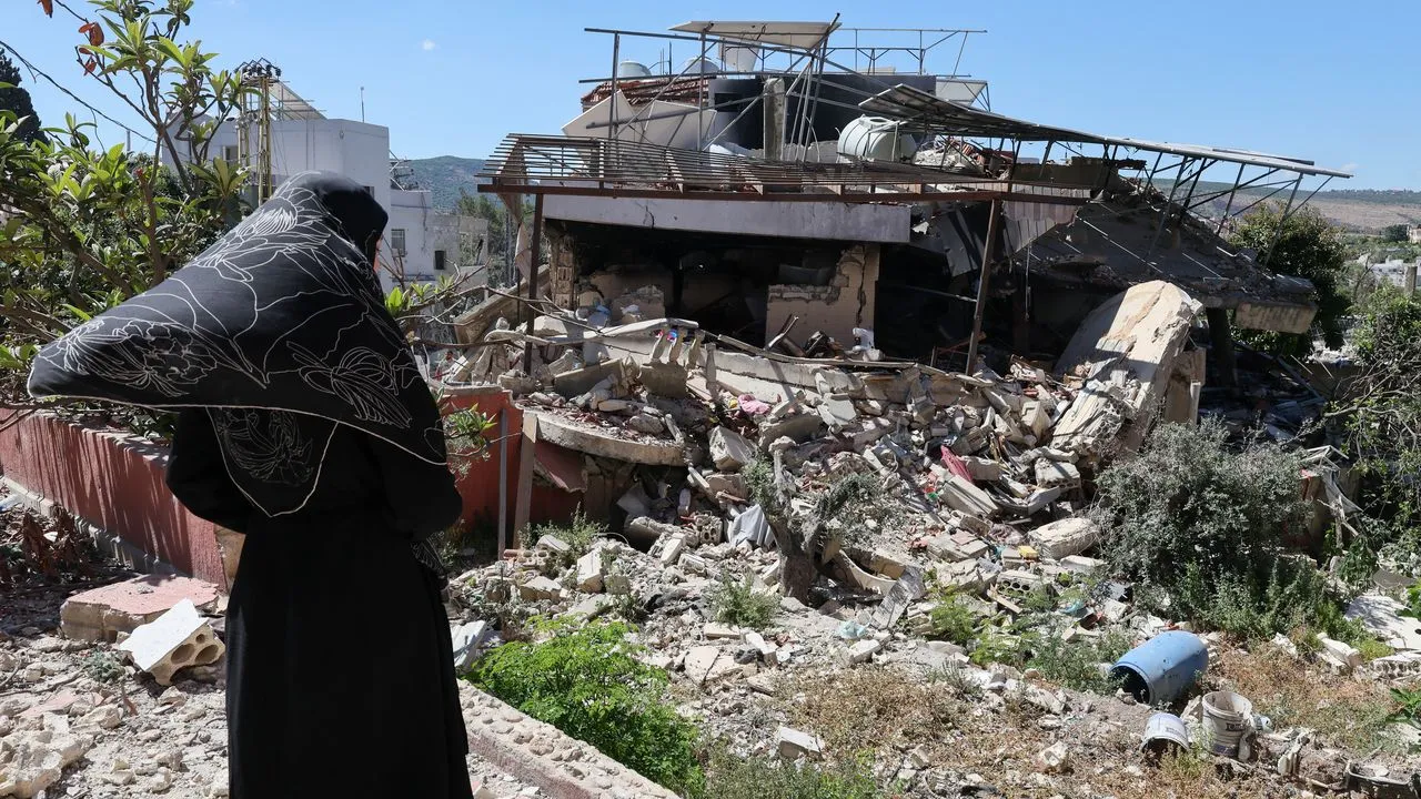 Israel y Hezbolá acuerdan un alto el fuego en medio de ataques y amenazas que ponen en duda su cumplimiento