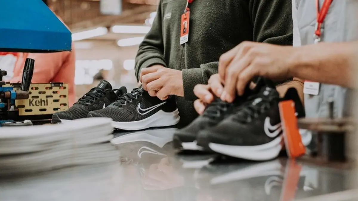 Nike y Adidas dejan de fabricar en Misiones: cierra la planta de Dass