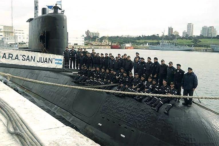 ARA San Juan: condenan a un solo jefe naval y las familias vuelven a denunciar que la impunidad sigue a flote