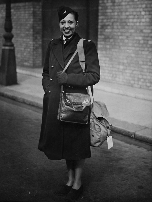 Mucho más que una estrella del jazz: la vida indomable de Josephine Baker