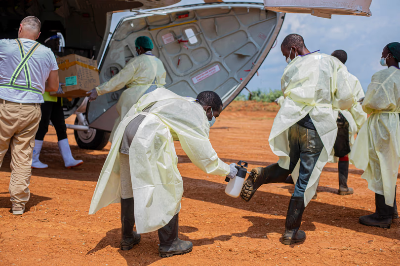El ébola desborda al Congo: 864 muertos, hospitales bajo presión y contagios que escapan del rastreo