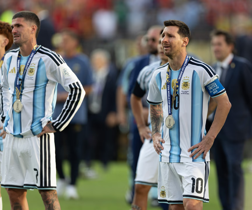 El Gobierno canceló el festejo de la Selección y el feriado prometido por Milei quedó sin destino