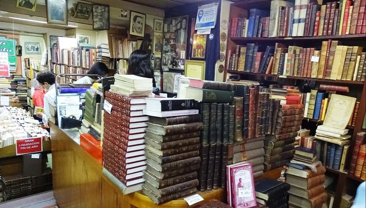 Cuando el mercado decide qué leer: el peligro de derogar la Ley del Libro