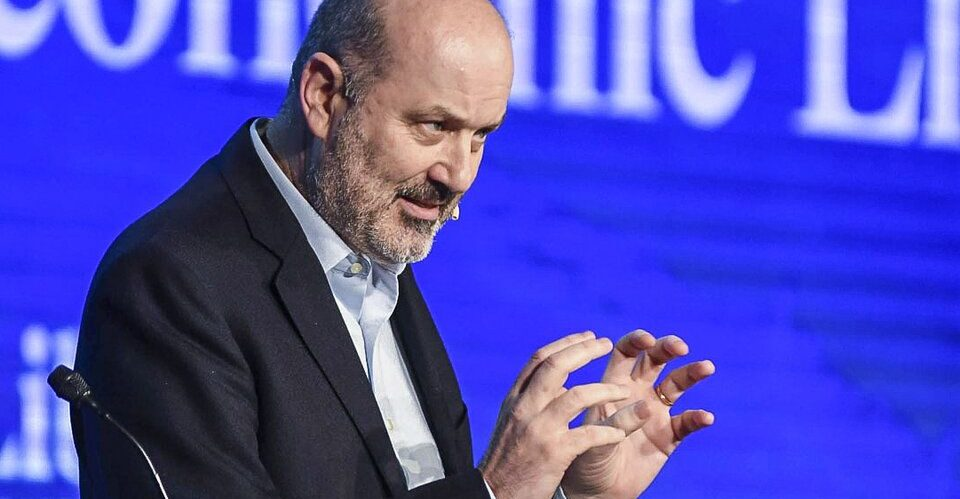 Sturzenegger: la aftosa deberá adaptarse al libre mercado