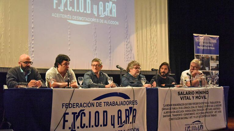 Los algodoneros rompieron el techo salarial de Milei: acordaron una suba del 44,5% y sueldos superiores a $2 millones
