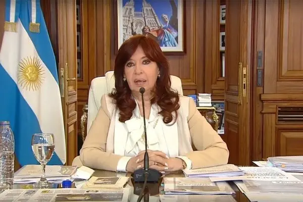 Cristina lleva su “proscripción” a la ONU y pide suspender la inhabilitación perpetua