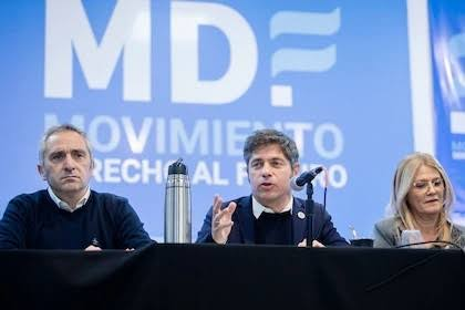 Kicillof mueve la Legislatura para habilitar otra reelección de los intendentes