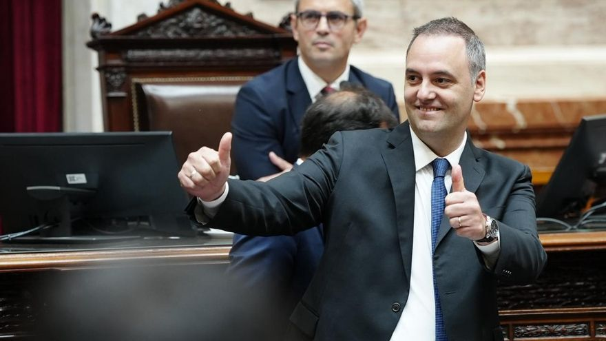 El caso Adorni obligó al Gobierno a cerrarles el blanqueo fiscal a sus propios funcionarios