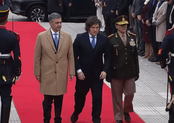 Milei reapareció después de diez días y el Gobierno confirmó que sigue siendo presidente