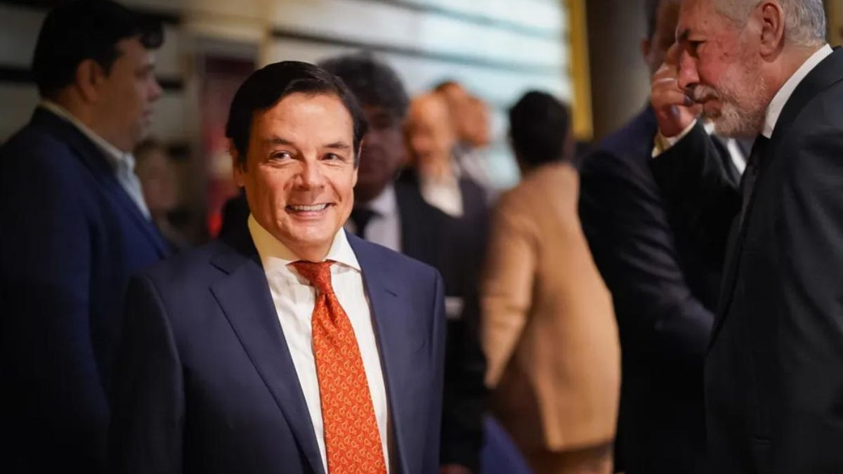 Rovira se fue dos meses a Europa y cuando volvió Misiones ya tenía otro dueño