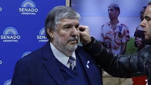 Ficha Sana: el proyecto que pone el voto popular en manos de un psicotécnico