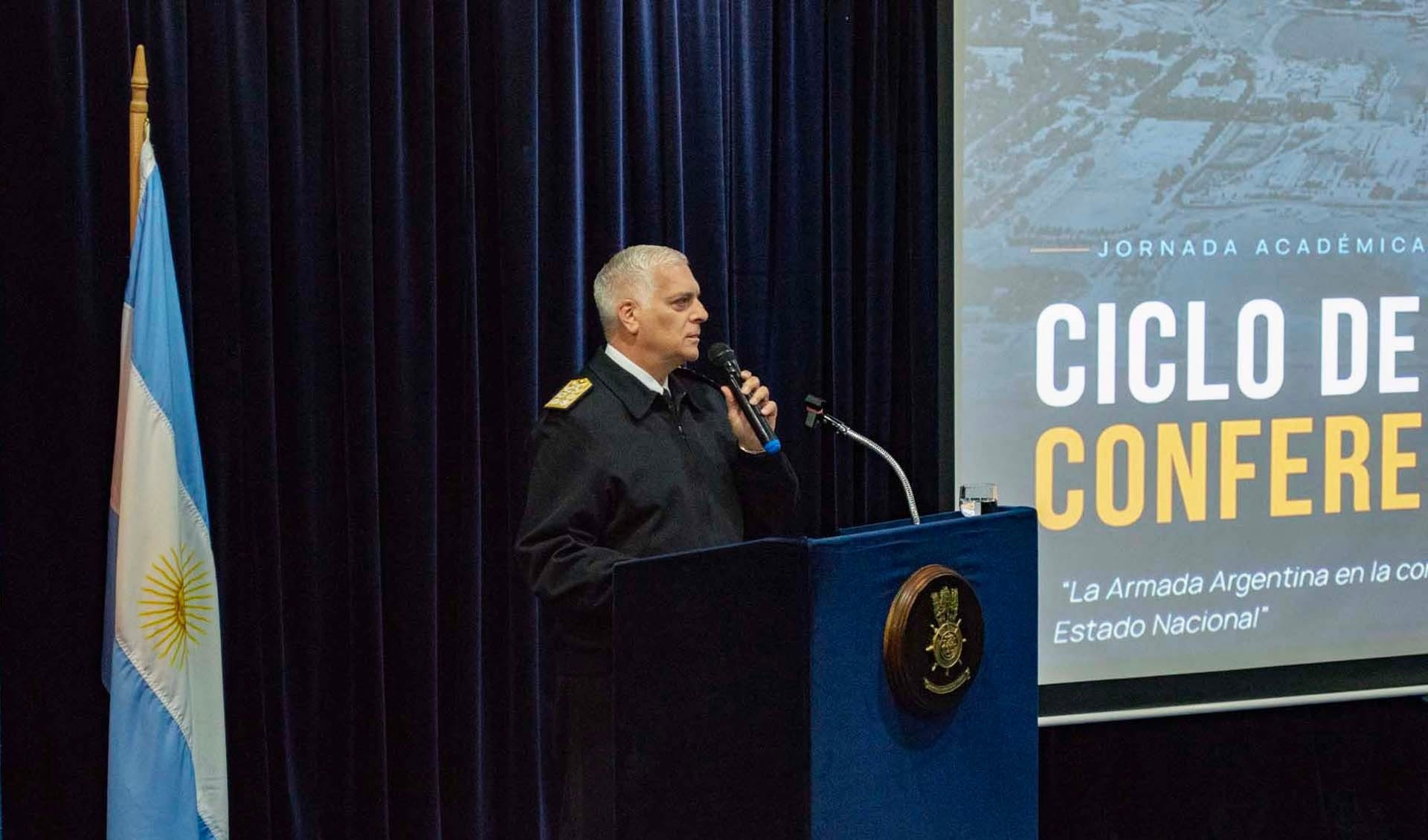 La Armada encontró $1.600 millones a la deriva: navegaban directo a cuentas amigas