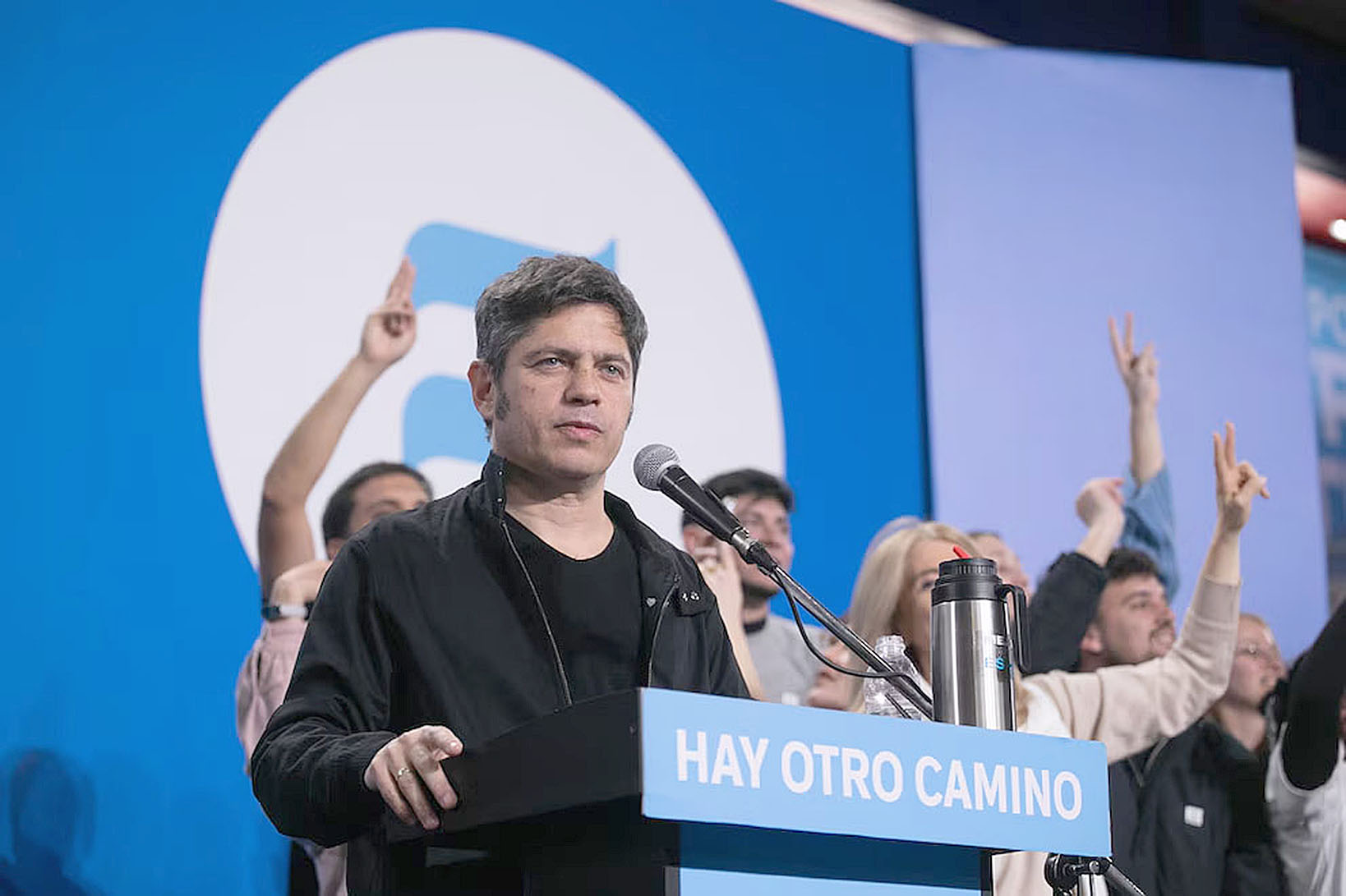 Kicillof ensaya su candidatura presidencial con una demostración de fuerza en Avellaneda