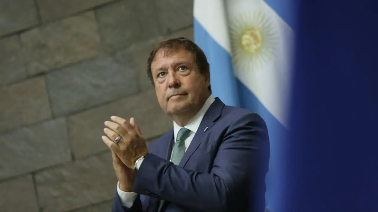 Weretilneck bajo sospecha: exfuncionarios del oficialismo llegan a la Justicia y crecen las denuncias de persecución política en Río Negro